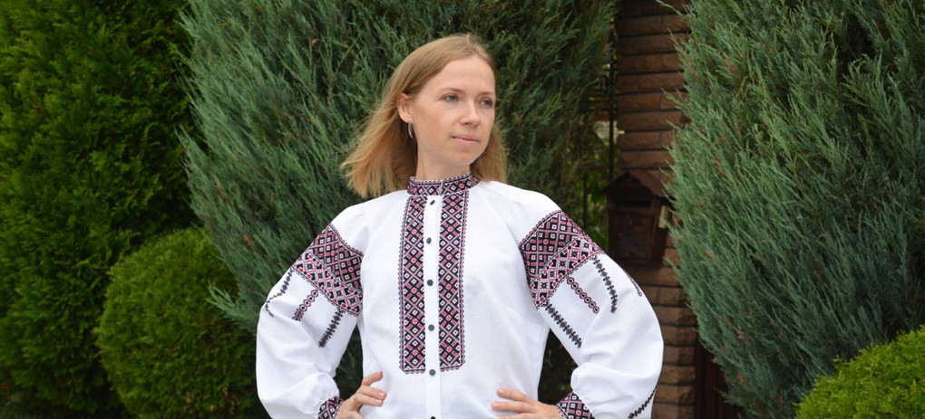 Korali - ексклюзивні вишиванки ручної роботи